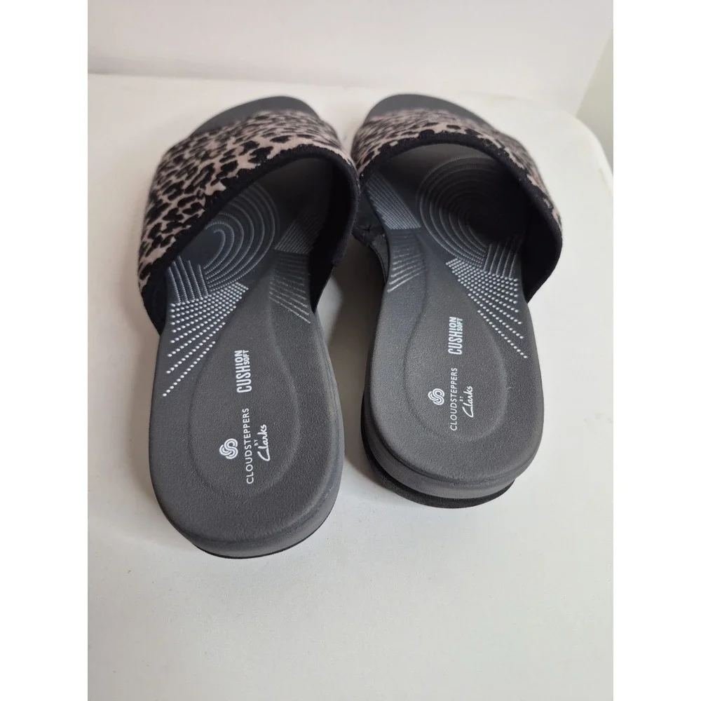 Cloudsteppers by Clarks Sandals Womens 8 M Slide Leopard Print Wedge Black Gray‎